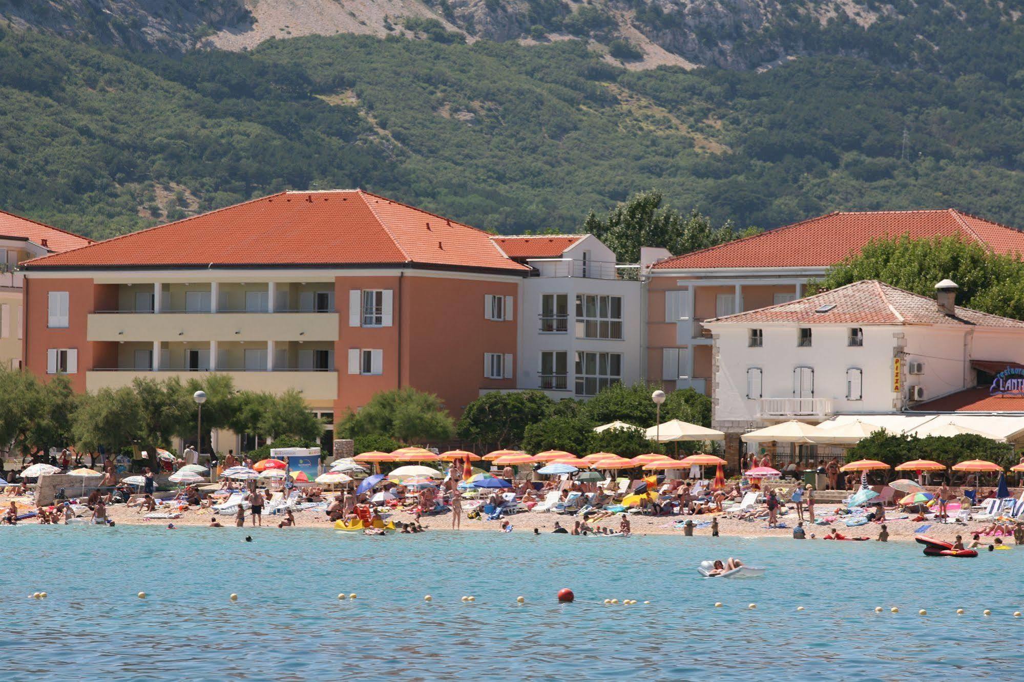 Valamar Villa Adria Baška Kültér fotó