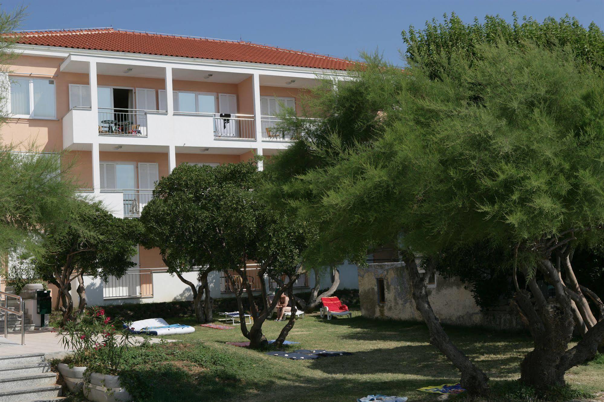 Valamar Villa Adria Baška Kültér fotó